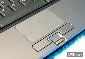 高階的商務(wù)型筆記型電腦通常也會加入指紋辨識功能